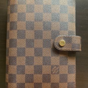 Louis Vuitton Medium Ring Agenda Cover- Damier